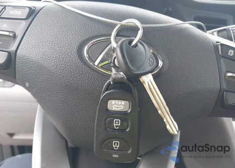 2020 Hyundai Elantra Sel из США, поврежденный, VIN 5NPD84LF6LH576555